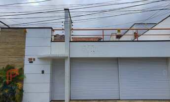 Imagem: Casa no quintas do calhau