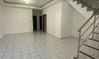 Imagem 6: Casa com quatro quartos no bairro parque atenas