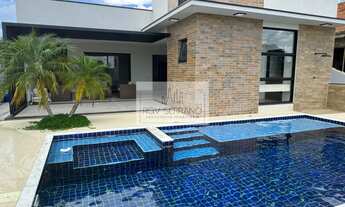 Imagem: Linda casa com 3 suítes à venda, 400m²