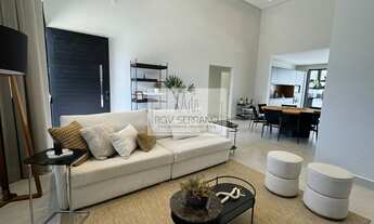 Imagem 2: Casa Térrea com 4 suítes à venda, 260m² por R$ 2.985.000.00 - JARDIM MAISON DU PARC - Inda