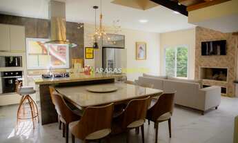 Imagem 4: Casa em Campos do Jordão mobiliada e decoradora com 3 suites a 5 minutos do centro da cida