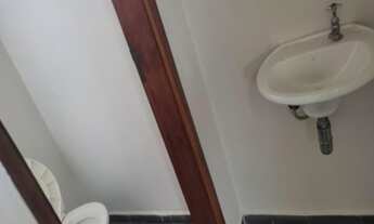 Imagem 7: Lindo salão amplo com ponto de ônibus na frente na eiras garciaFL55