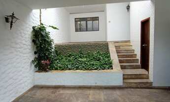 Imagem 2: Alugo casa 03 dor com edícula no centro do Bonfiglioli