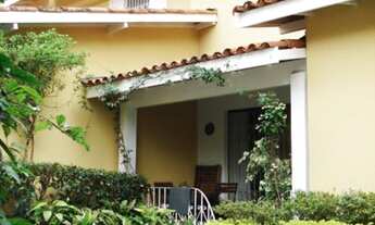 Imagem: Linda casa em Condômino fechado