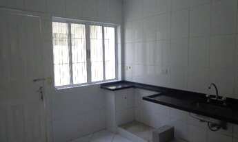 Imagem 5: Sobrado na Avenida Professor Lucas de Assunção, com 3 quartos e 1 suite