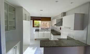 Imagem 7: Casa de Luxo em Condomínio: 5 Quartos, 4 Suítes, 2 Salas - Sauípe, Mata de São João-BA - 2