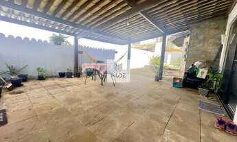 Imagem 2: Casa térrea com Piscina | Área 504 m² | 3 Quartos | 1 Suíte