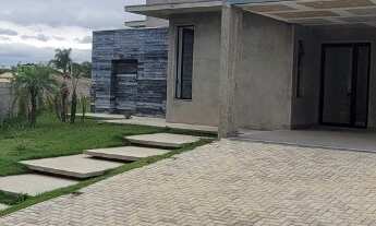 Imagem: Linda Casa Térrea e Nova em Condomínio