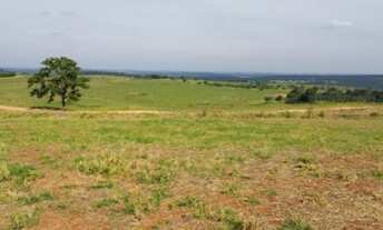 Imagem 3: Fazenda de porte com 4 quartos e 30 vagas em Bauru-SP - Loteamento Chácaras Vale do São Lu