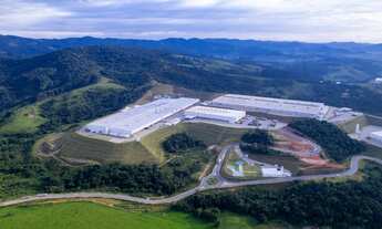 Imagem 6: Locação de Galpão Industrial em Condomínio com 9.304,92m² em Extrema-MG, Bairro Exclusivo