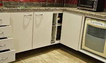 Imagem 3: Alugar Casa anual em Juquehy em Condomínio Fechado - com 4 dormitórios, 2 suíte, 200m da p