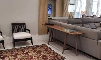 Imagem 2: Casa Temporada Juquehy em Condomínio - com 5 suítes, 1 térrea, 3 vagas, piscina privativa