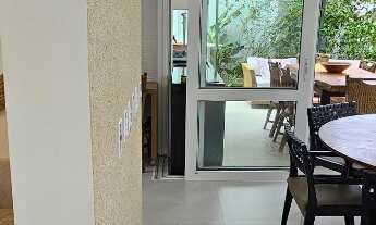 Imagem 7: Casa para locação de Temporada em Juquehy com 4 dormitórios, 2 suítes, jacuzzi, churrasque