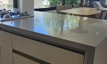 Imagem 5: Pé na Areia com Vista ao mar - A Venda ou Locação de Temporada - Juquehy com 4 suítes, lad