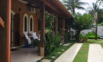 Imagem 3: Casa para temporada em Juquehy - Lado direito, 200m da praia, 4 dorm. 1 suíte, piscina, ch