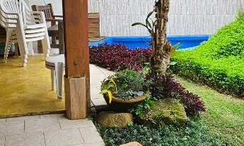 Imagem 7: Casa para temporada em Juquehy - Lado direito, 200m da praia, 4 dorm. 1 suíte, piscina, ch