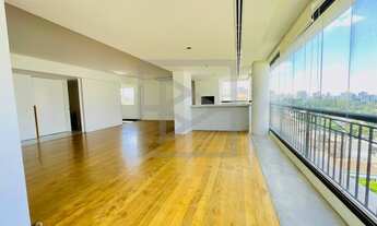 Imagem 4: Apartamento para Venda - 215m², 3 dormitórios, sendo 3 suites, 4 vagas - Perdizes