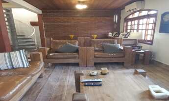 Imagem 3: CASA À VENDA NO CENTRO COMERCIAL DO PEREQUÊ, EXCELENTE INVESTIMENTO COMERCIAL!