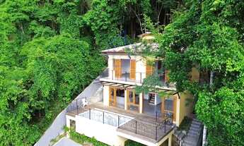 Imagem: LINDO SOBRADO COM VISTA PARA O MAR E PISCINA