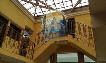 Imagem: Prédio à venda em Ubatuba-SP, no bairro