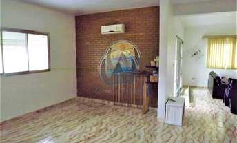 Imagem 4: Imperdível! Casa à venda em Ubatuba-SP, no bairro Silop, com 3 quartos, 1 suíte, 2 salas