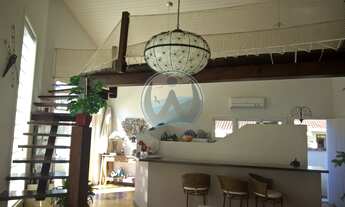 Imagem 3: Casa em Condomínio à Venda em Ubatuba-SP: 4 Quartos, 2 Suítes, 151m² - Bairro Horto Flores