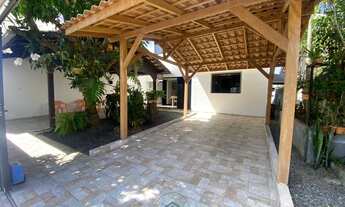 Imagem 2: Sobrado com Edícula 4 dormitórios - Centro - Navegantes