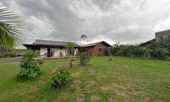 Imagem: Chácara 1800m² 3 dormitórios - Medeirinhos