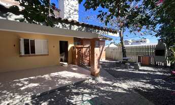 Imagem: Casa 4 dormitórios - Centro - Balneário