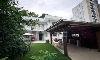 Imagem: Sobrado 2 suítes - Centro - Balneário