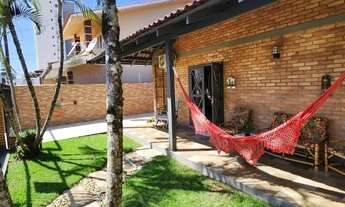 Imagem: Casa 3 dormitórios 2 suítes - Centro