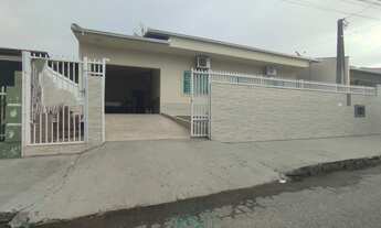 Imagem: Casa 4 dormitórios 1suíte - São Cristóvão