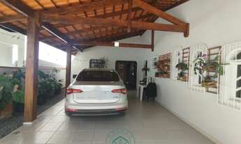 Imagem 2: Casa 3 dormitórios 1 suíte - Centro - Balneário Piçarras