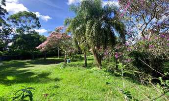 Imagem 3: Chácara à venda em Atibaia-SP, bairro Portão: 5 quartos, 3 banheiros