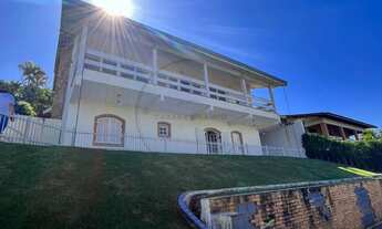 Imagem 4: Espetacular Casa com 6 Quartos à Venda no Condomínio Marambaia, Vinhedo-SP