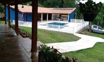 Imagem 5: Imperdível: Chácara à venda em Mairiporã-SP, com 3 quartos, 1 suíte, 1 sala, 4 banheiros