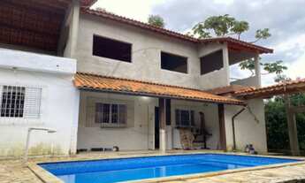 Imagem: Imperdível casa à venda em Mairiporã-SP