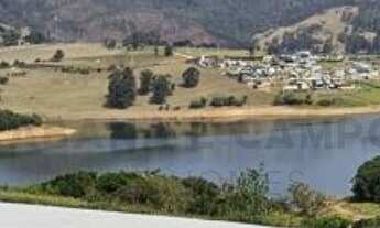 Imagem 2: Chácara de luxo em condomínio: 2 quartos, 2 suítes, 1 sala, 3 banheiros, 4 vagas e 150m² e