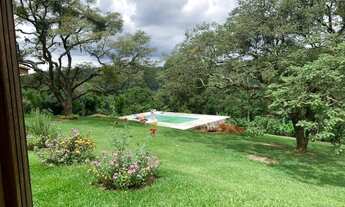 Imagem 4: Sítio à venda em Atibaia-SP, no Jardim Maracanã: 4 quartos, 1 suíte, 3 banheiros