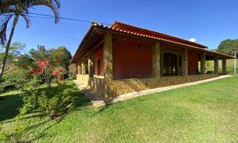 Imagem: Lindo Sítio à Venda em Piracaia com 48.400m²