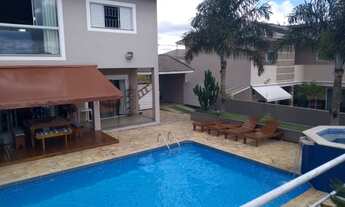 Imagem: Casa de Alto padrão em Condomínio Fechado