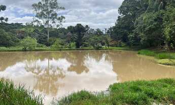 Imagem 2: Sítio encantador à venda localizado no bairro Cachoeira - Atibaia com 6 Alq
