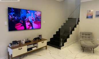 Imagem 5: Casa à venda em Praia Grande-SP, bairro Tupi, 3 quartos, 3 suítes, 1 sala, 3 banheiros, 4