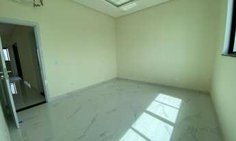 Imagem 5: TRANQUILIDADE E CONFORTO - CASA TÉRREA COM 3 SUÍTES E JARDIM DE INVERNO - CONDOMÍNIO PASSA