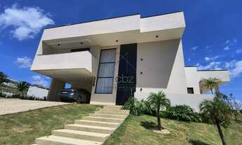 Imagem: Casa de luxo em condomínio à venda em