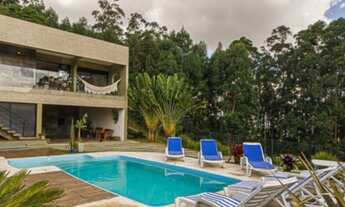 Imagem 3: Imperdível Casa à Venda em Itupeva-SP, Condomínio Colinas de Inhandjara: 4 Quartos, 2 Suí