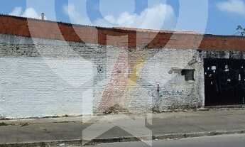 Imagem 3: Excelente terreno próximo Avenida Oliveira Paiva!