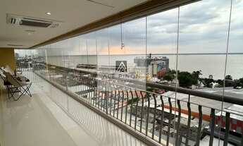 Imagem 3: Venda de Apartamento de Luxo com 3 Suítes e 3 Vagas de Garagem na Cidade de - 250m² de Ár