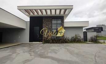 Imagem: Linda casa em condomínio