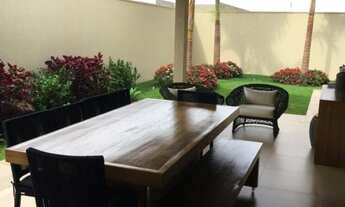 Imagem 7: Casa em Condomínio à Venda em Cravinhos-SP, 3 Quartos, 1 Suíte, 2 Salas, 2 Banheiros, 4 Va